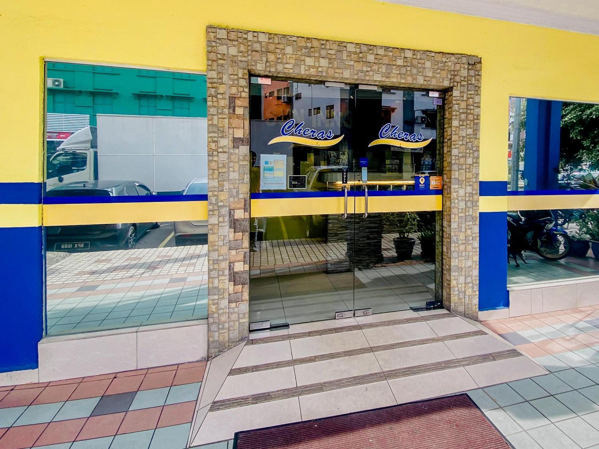 Sun Inns Hotel Cheras - Balakong Екстериор снимка