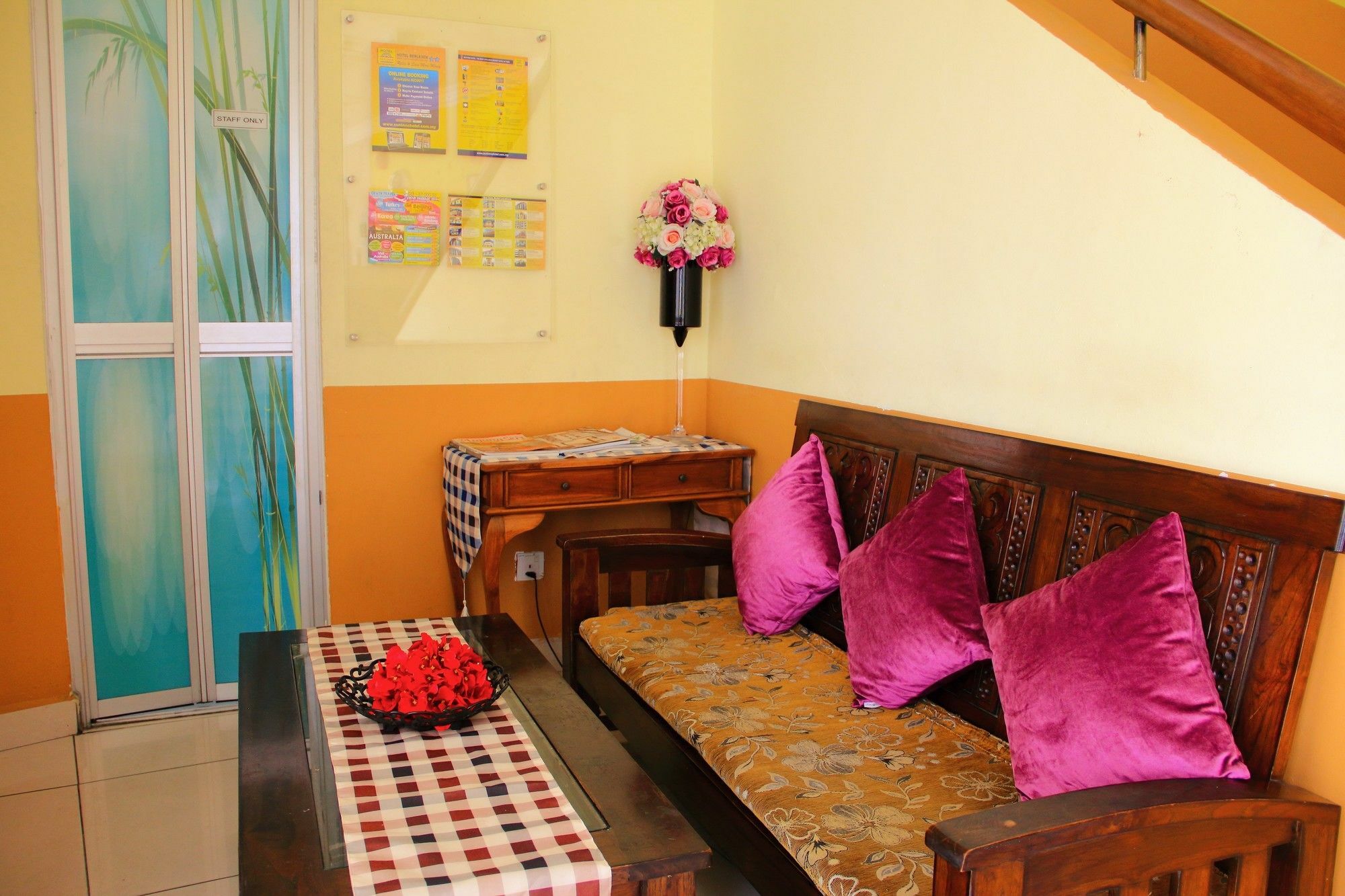 Sun Inns Hotel Cheras - Balakong Екстериор снимка